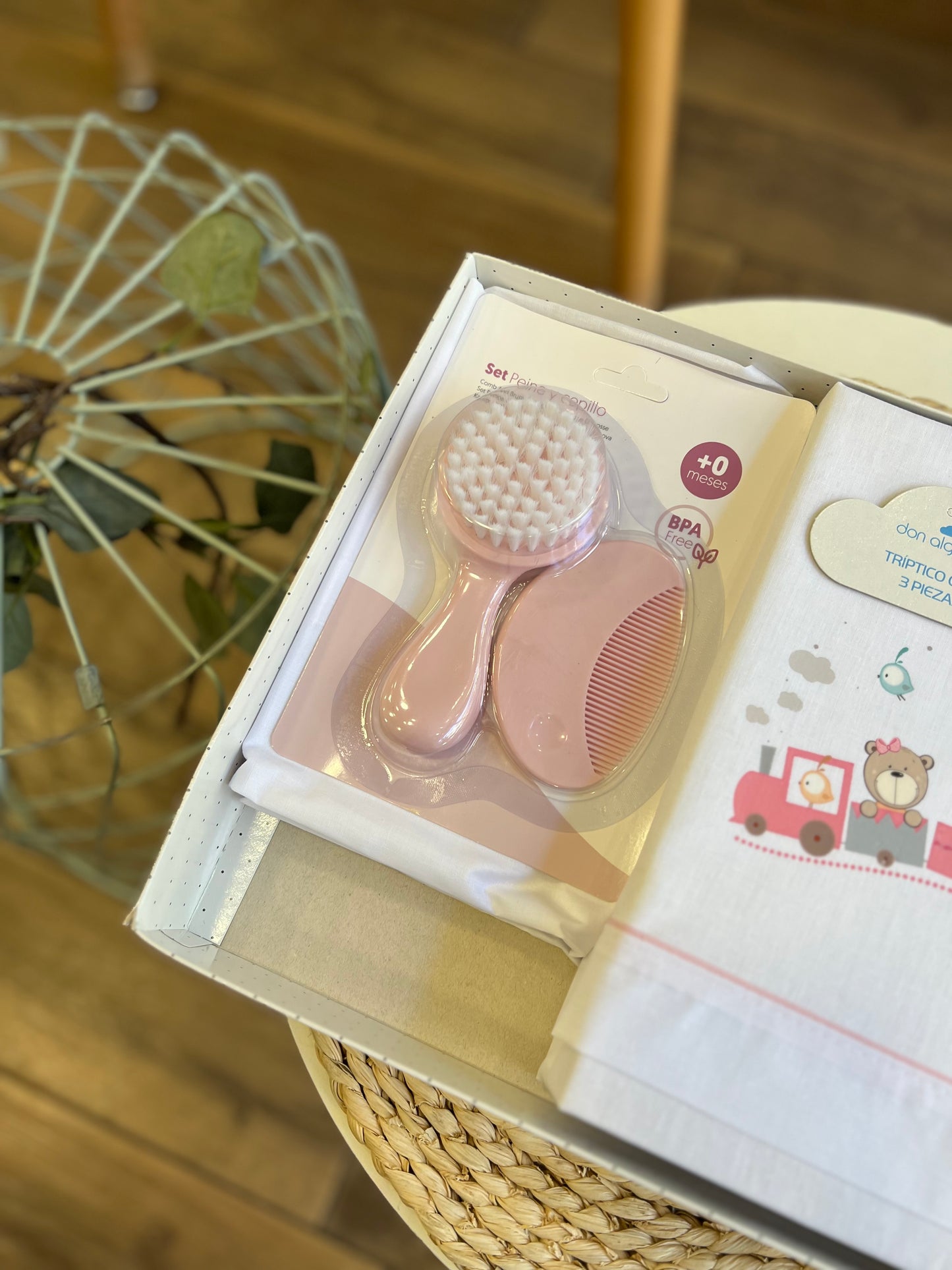 Set lettino + spazzole Trenino Safari Rosa