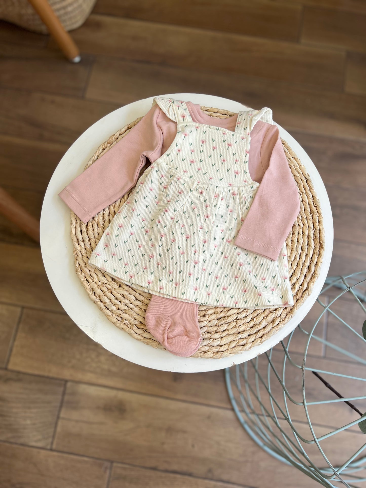 Completo salopette con calzamaglia Flower