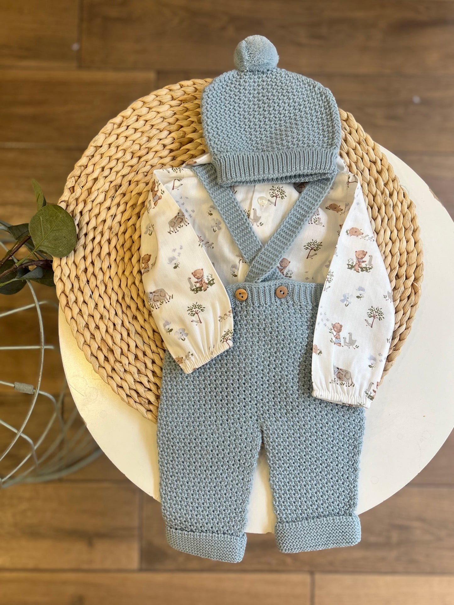 Completo invernale camicia, salopette e cappellino Azul