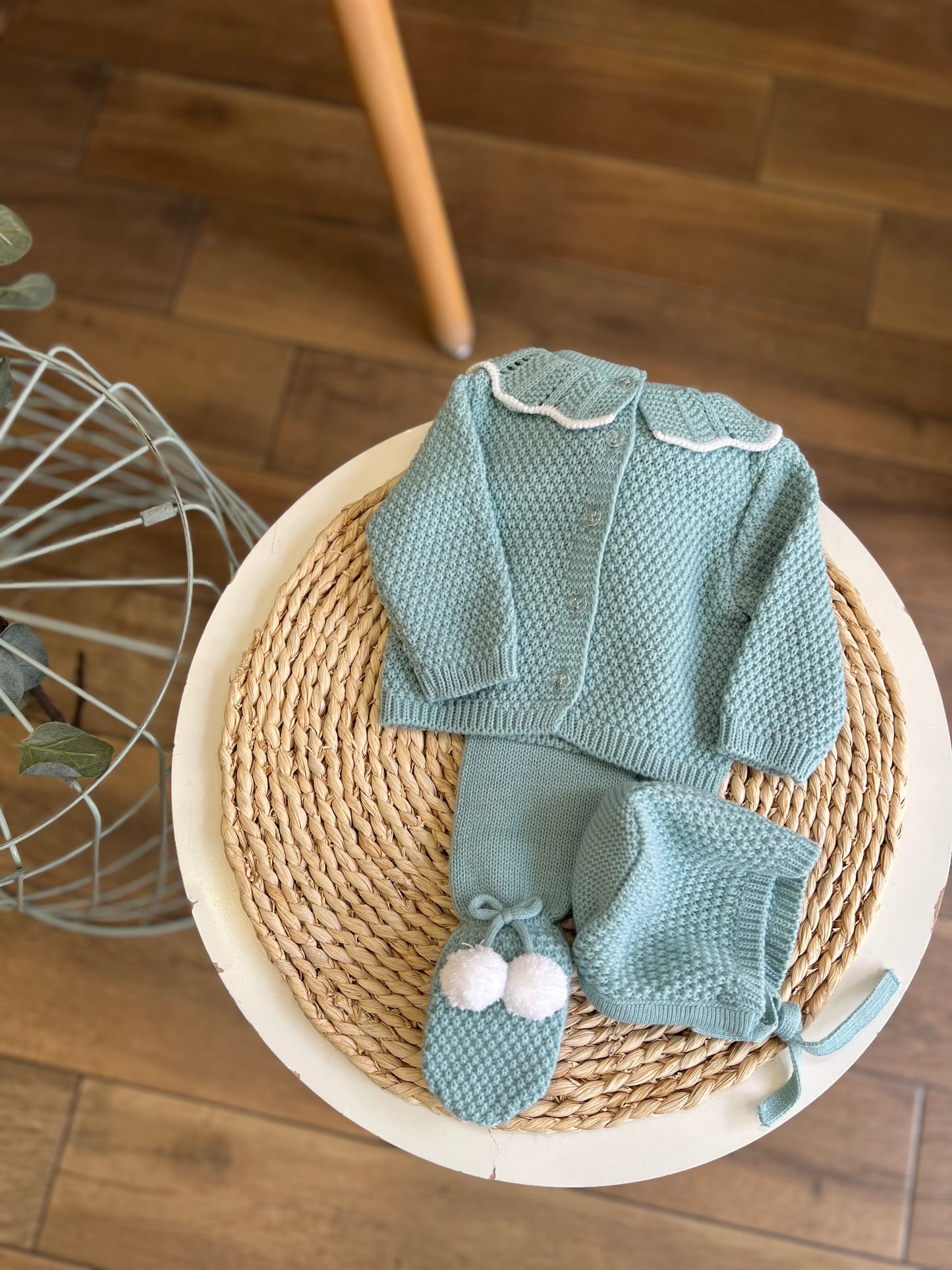 Completo invernale verde con cuffia