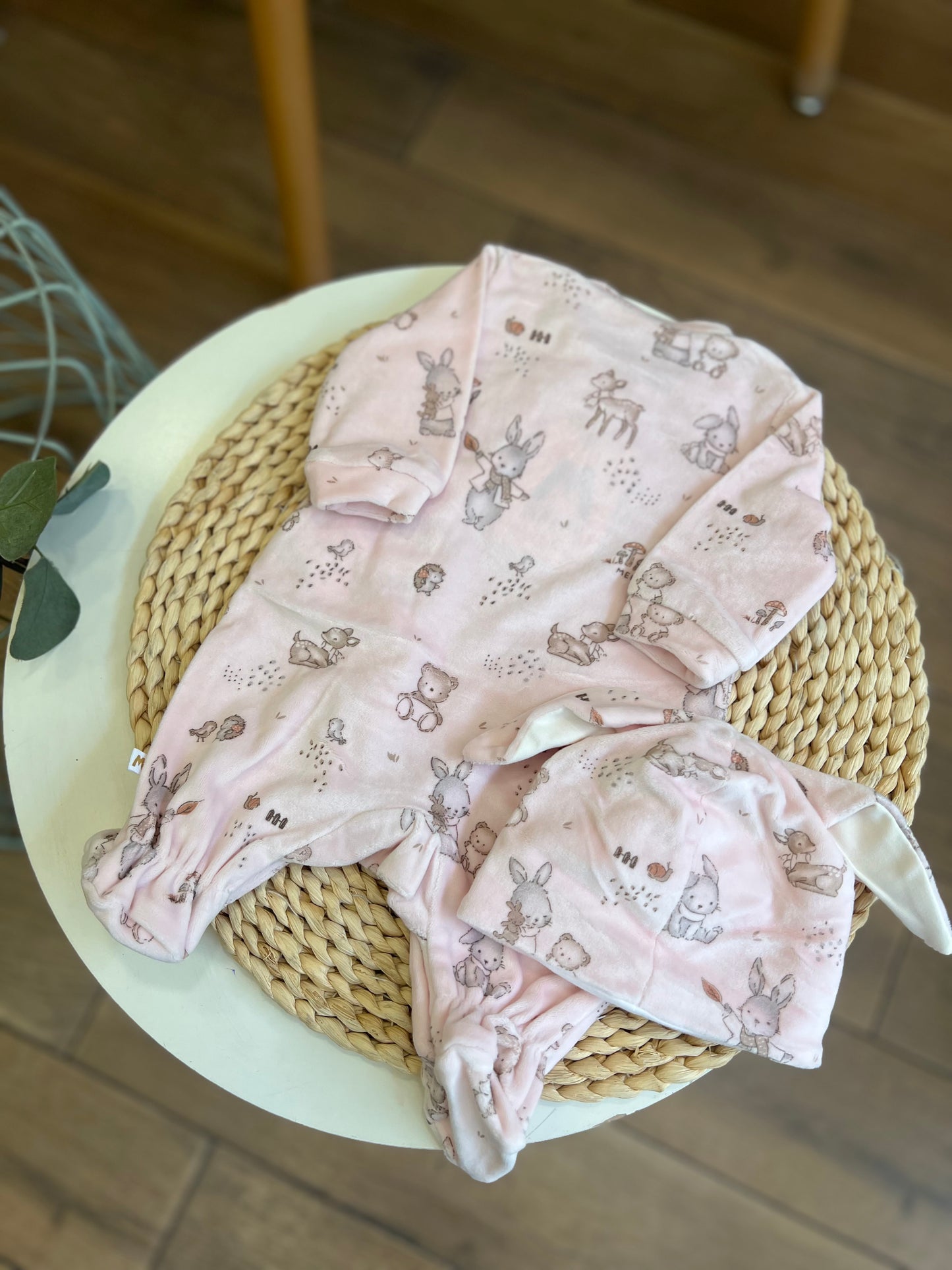 Tutina in ciniglia Soft con cappellino Wood Rosa