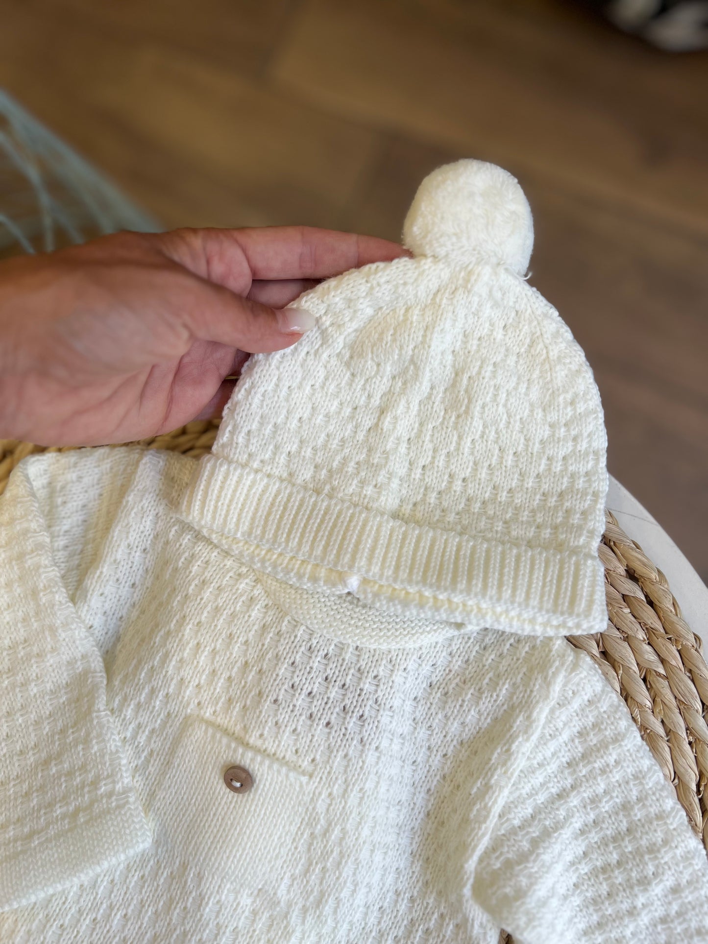 Completo invernale con cappellino Latte