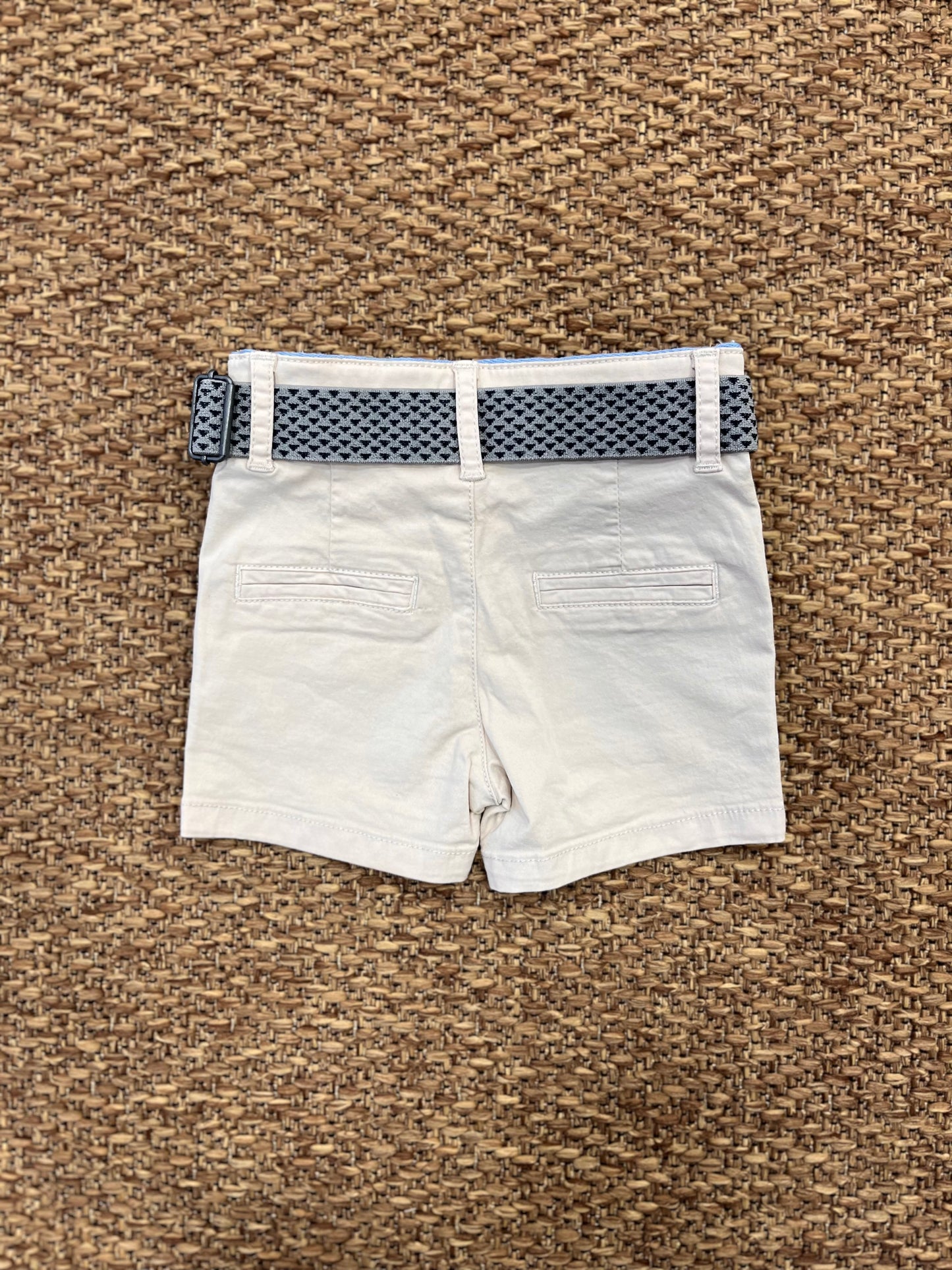 Short con cintura