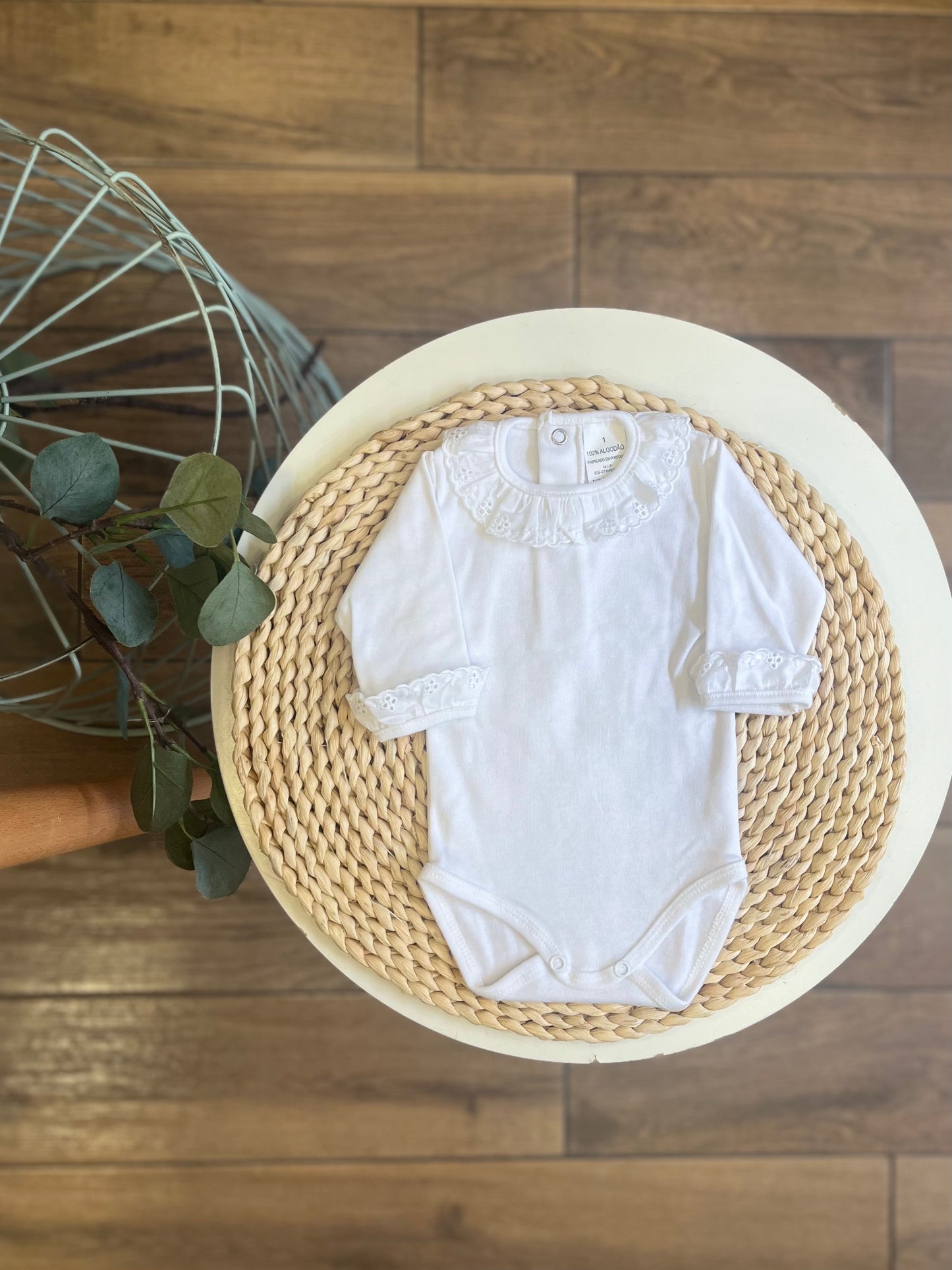Body con colletto pizzo in caldo cotone