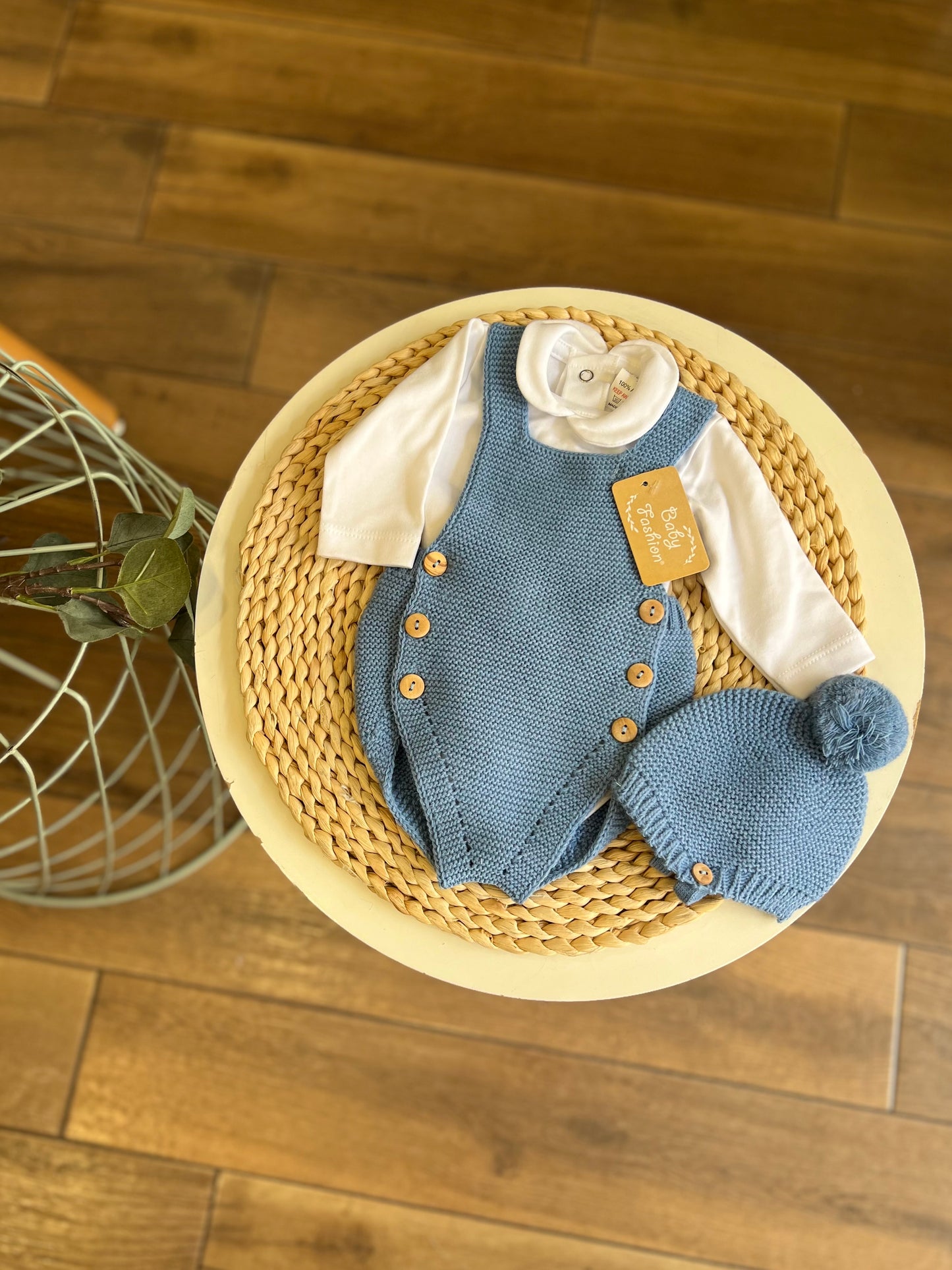 Set cappellino,body e pagliaccetto in maglia