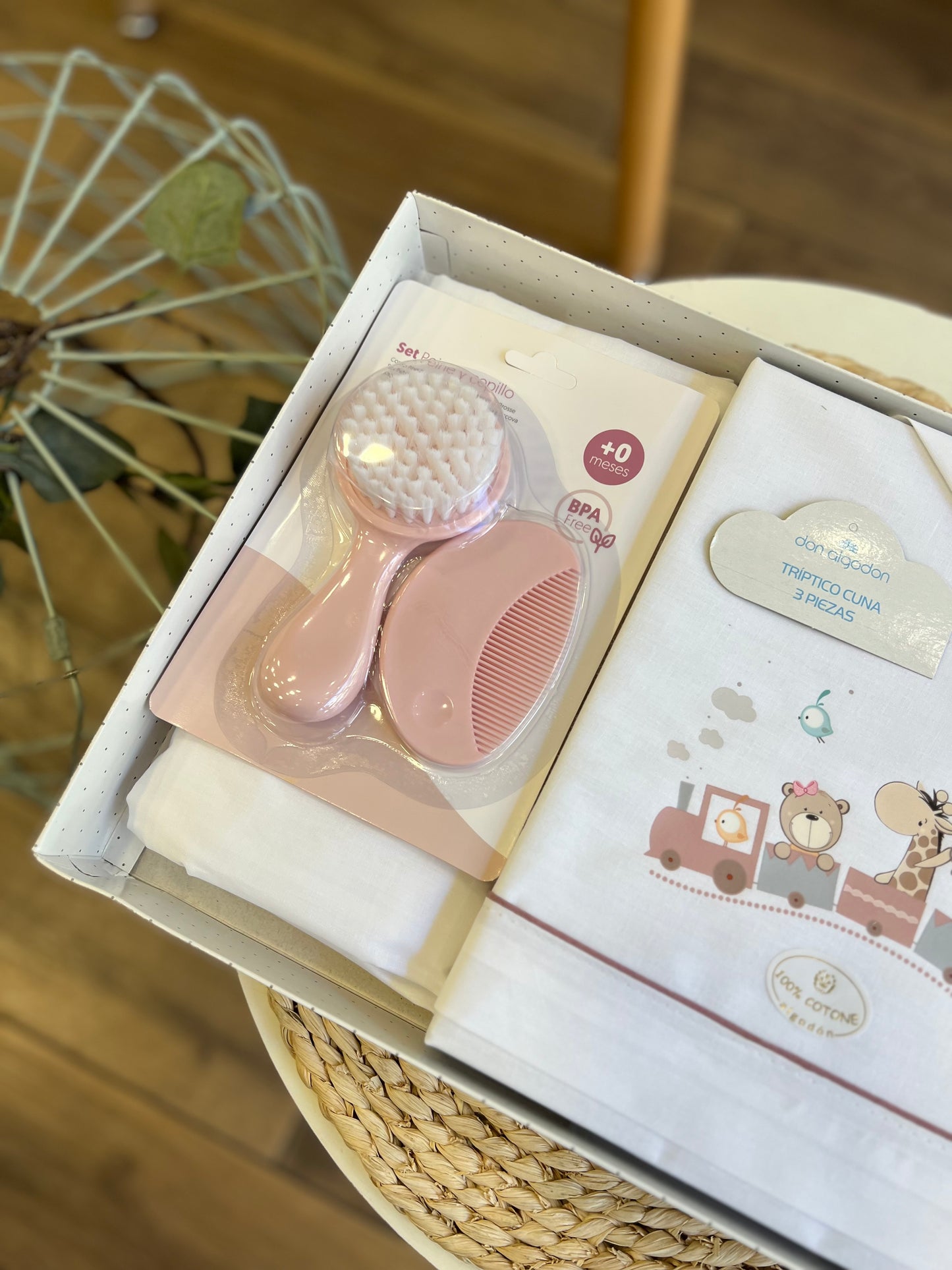 Set lettino con spazzole Trenino Safari Maquillage