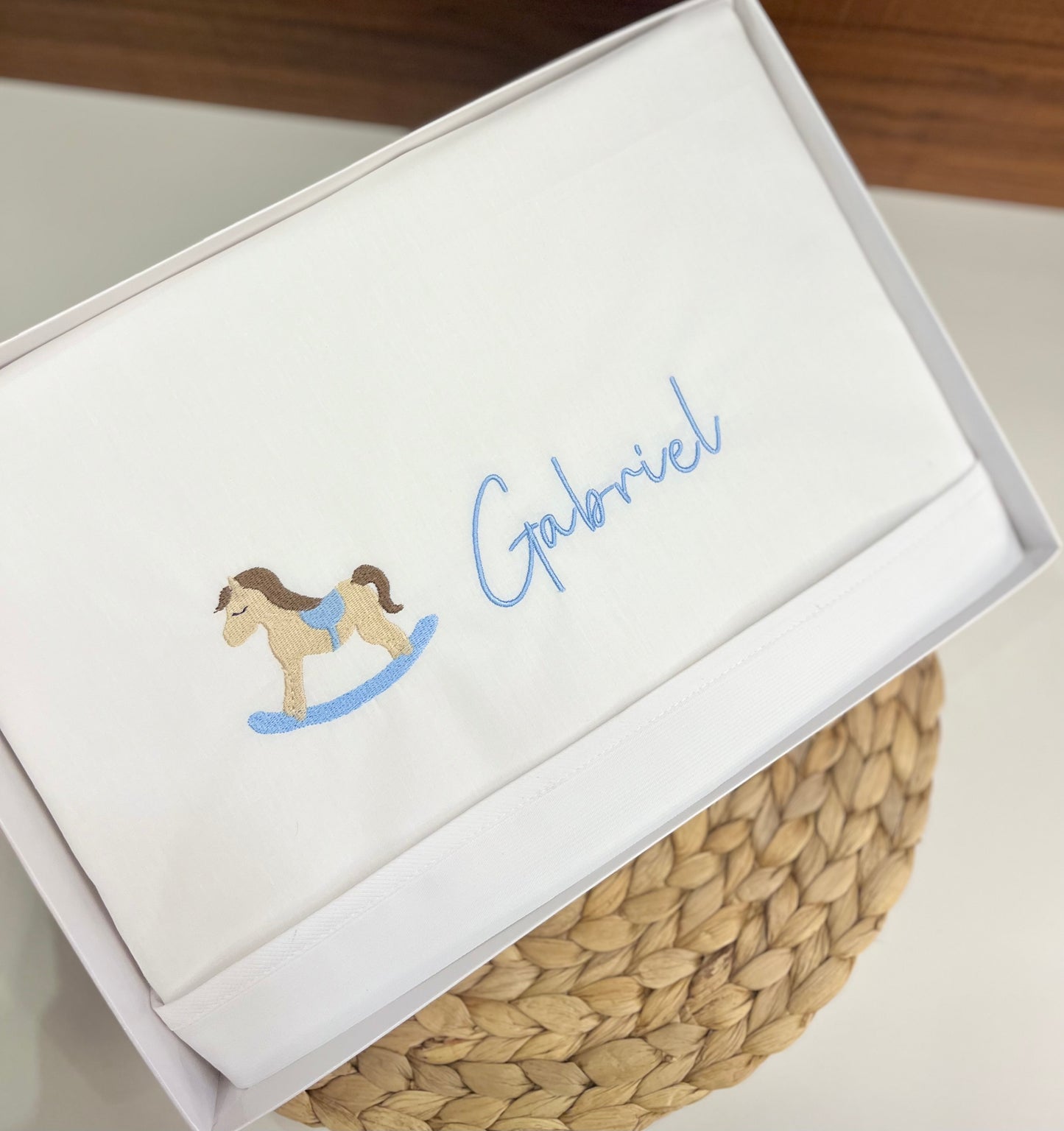 Set lenzuolino Lettino personalizzato con nome e disegno ricamato