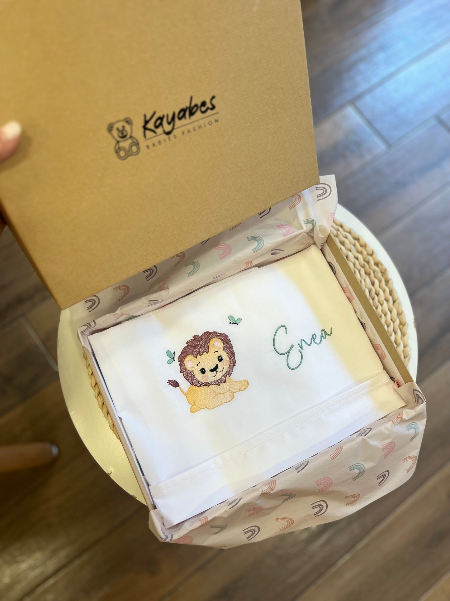 Set lenzuolino carrozzina personalizzato con disegno e nome ricamato