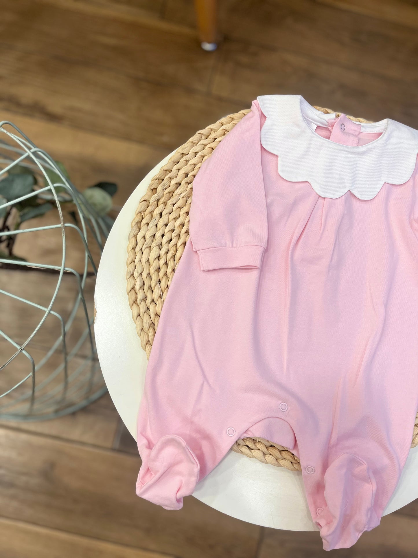 Tutina in cotone con colletto