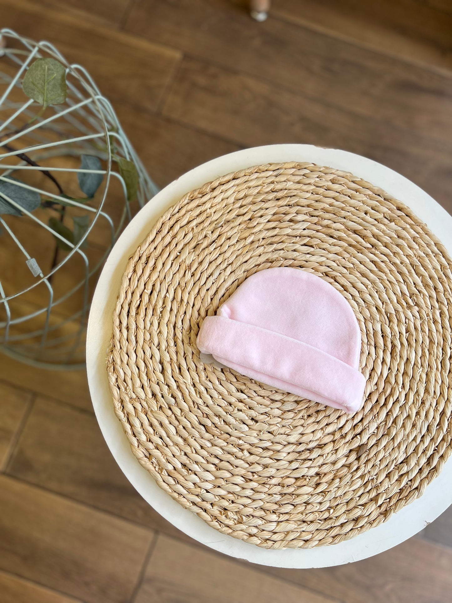 Cappellino in ciniglia rosa