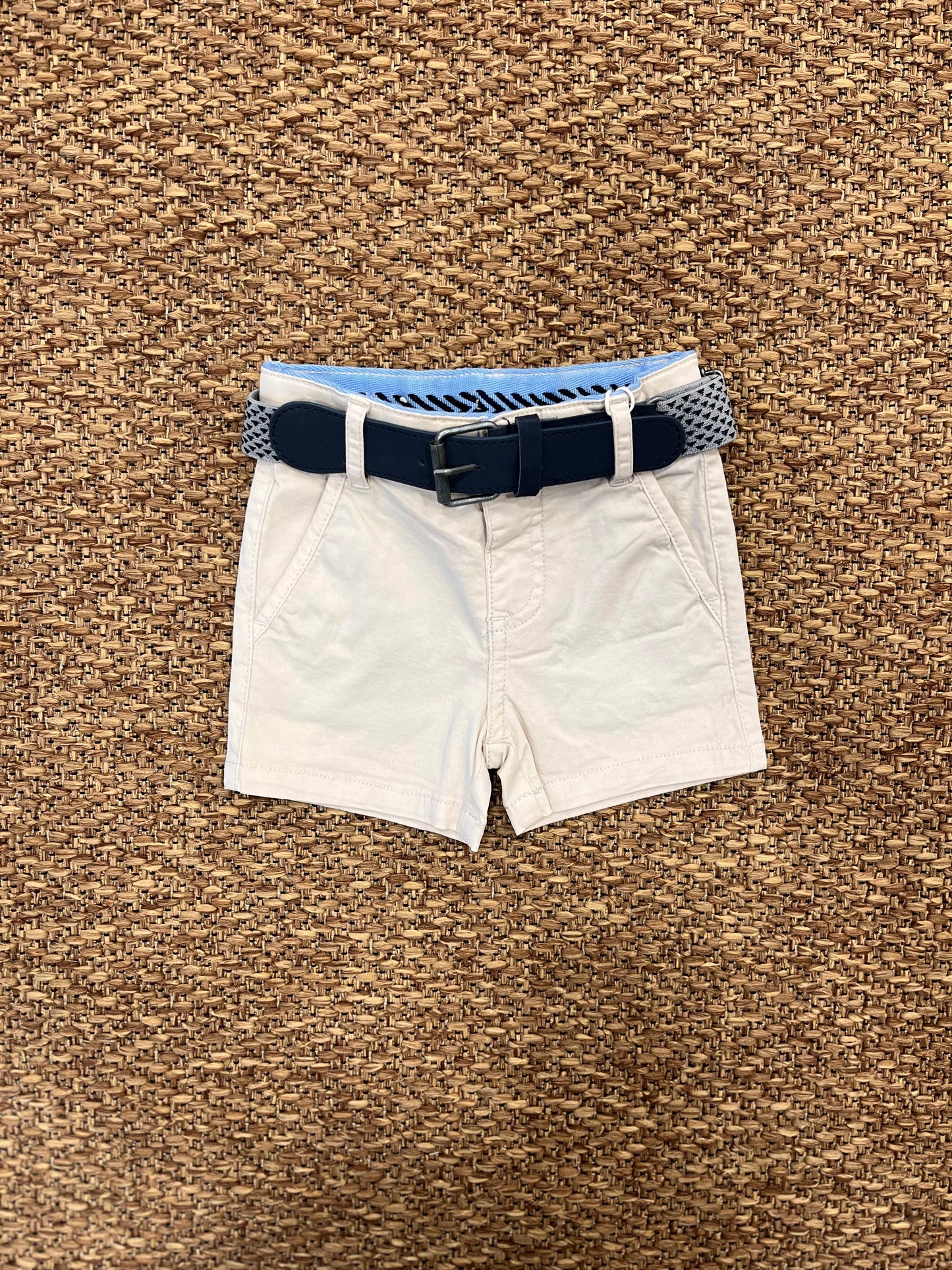 Short con cintura
