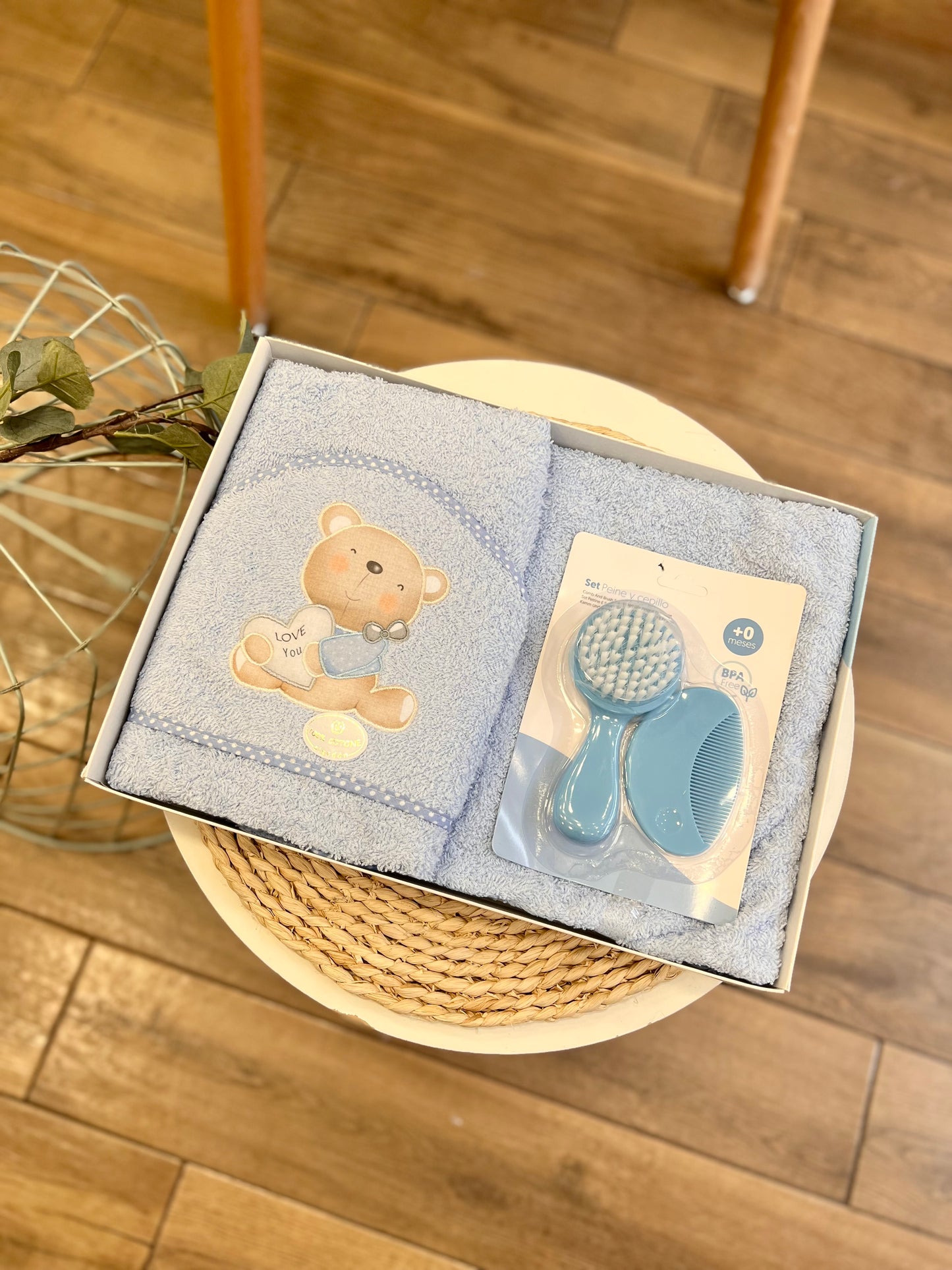 Set accappatoio, spazzola e pettine Azzurro