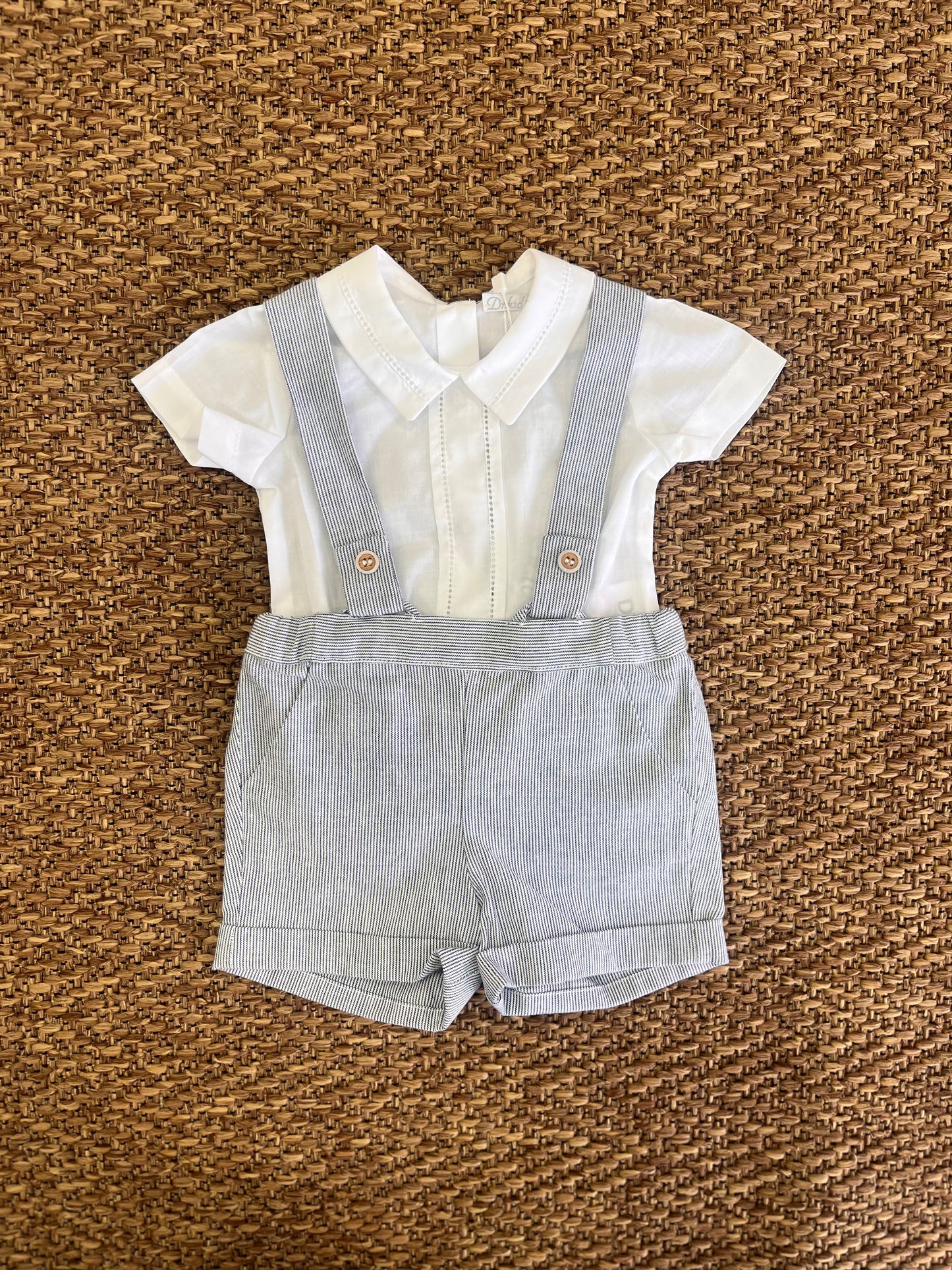 Completo body camicia con salopette