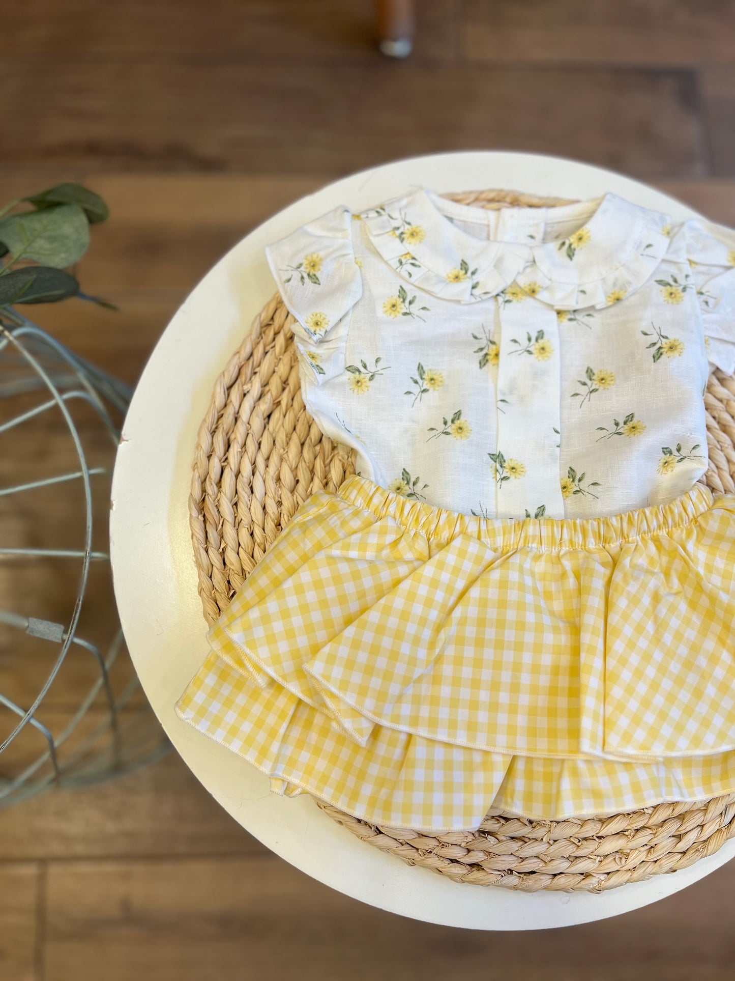 Completo camicia e gonnellina culotte