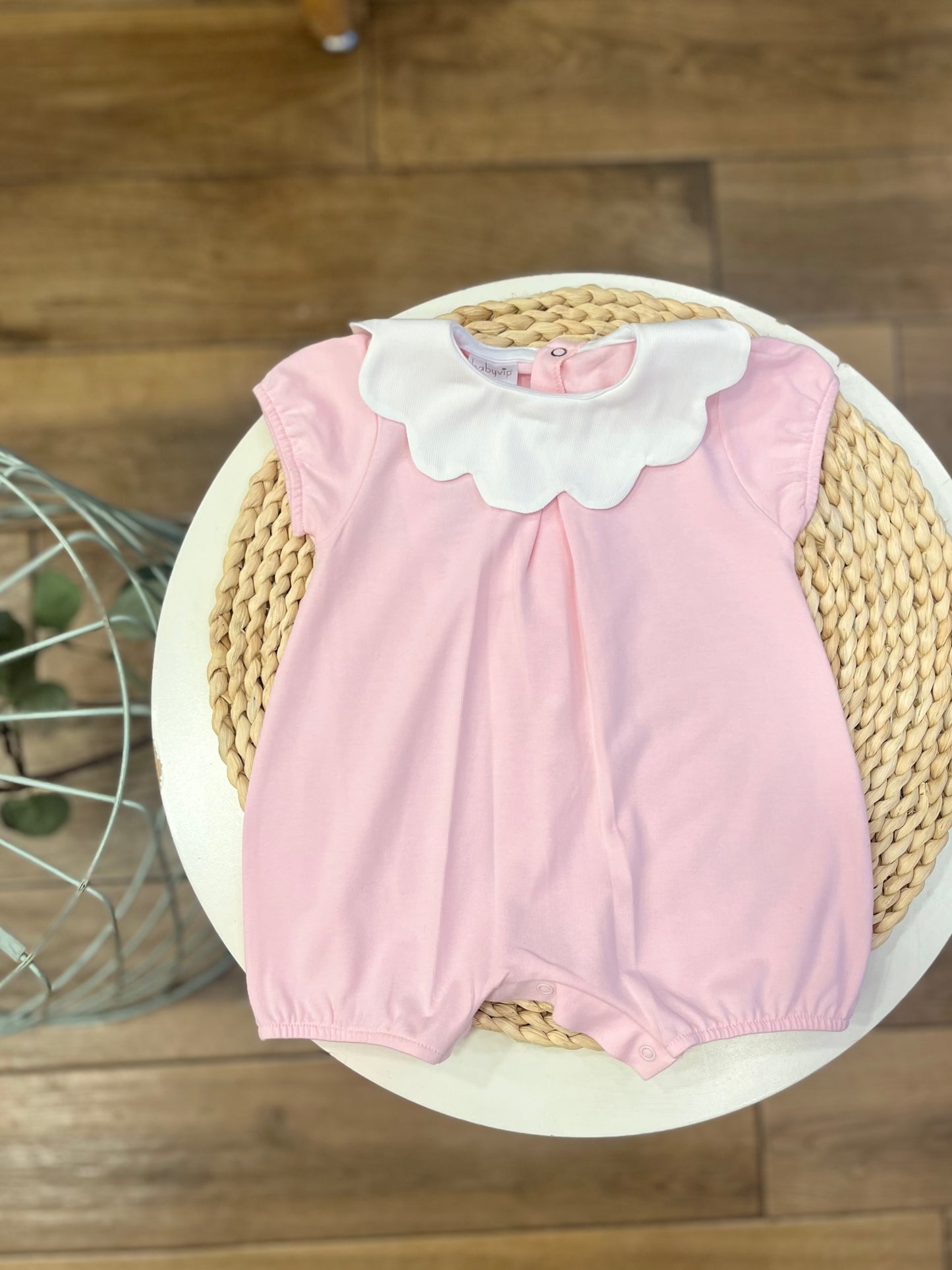 Pagliaccetto in cotone con colletto