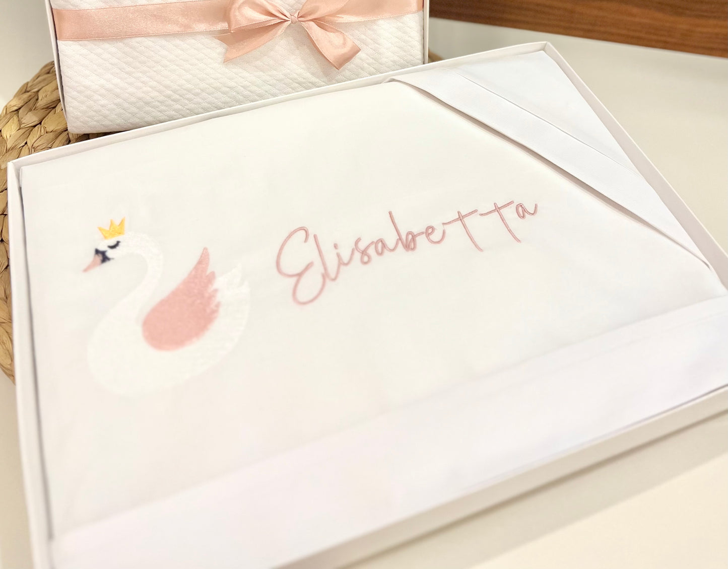 Set lenzuolino Lettino personalizzato con nome e disegno ricamato