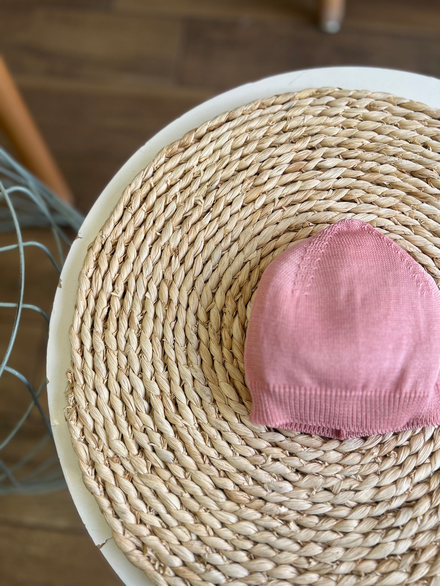 Cappellino in filo