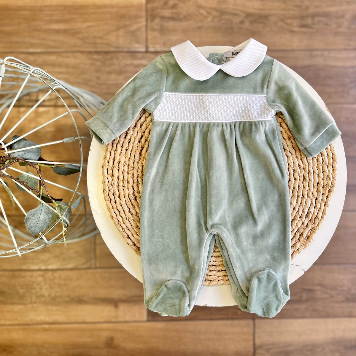 Tutina in ciniglia punto smock Salvia