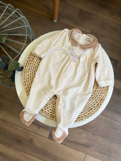 Tutina in ciniglia fiocchetto beige