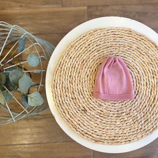 Cappellino in filo