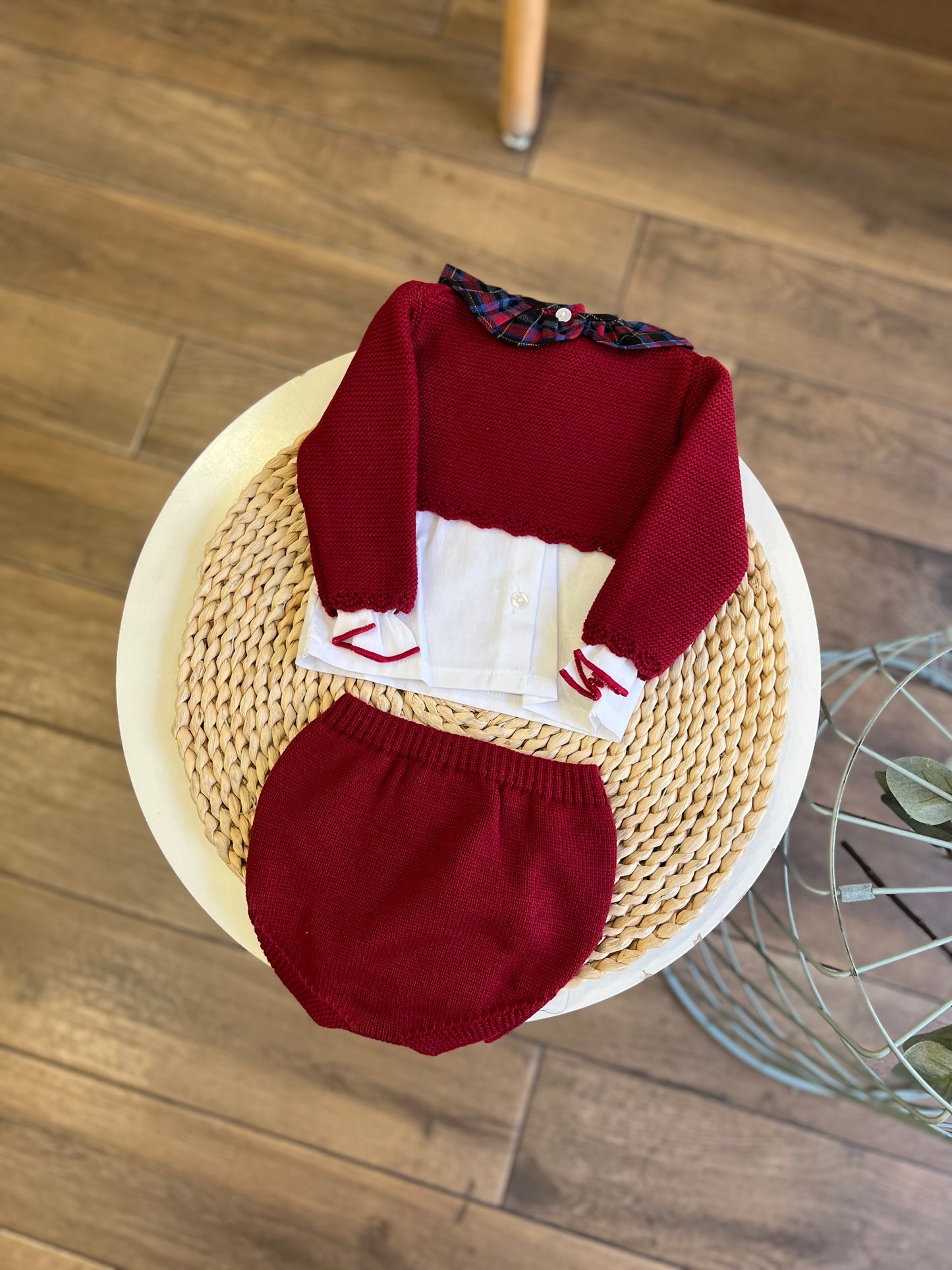 Completo 3 pezzi cardigan, camicia e copripannolino