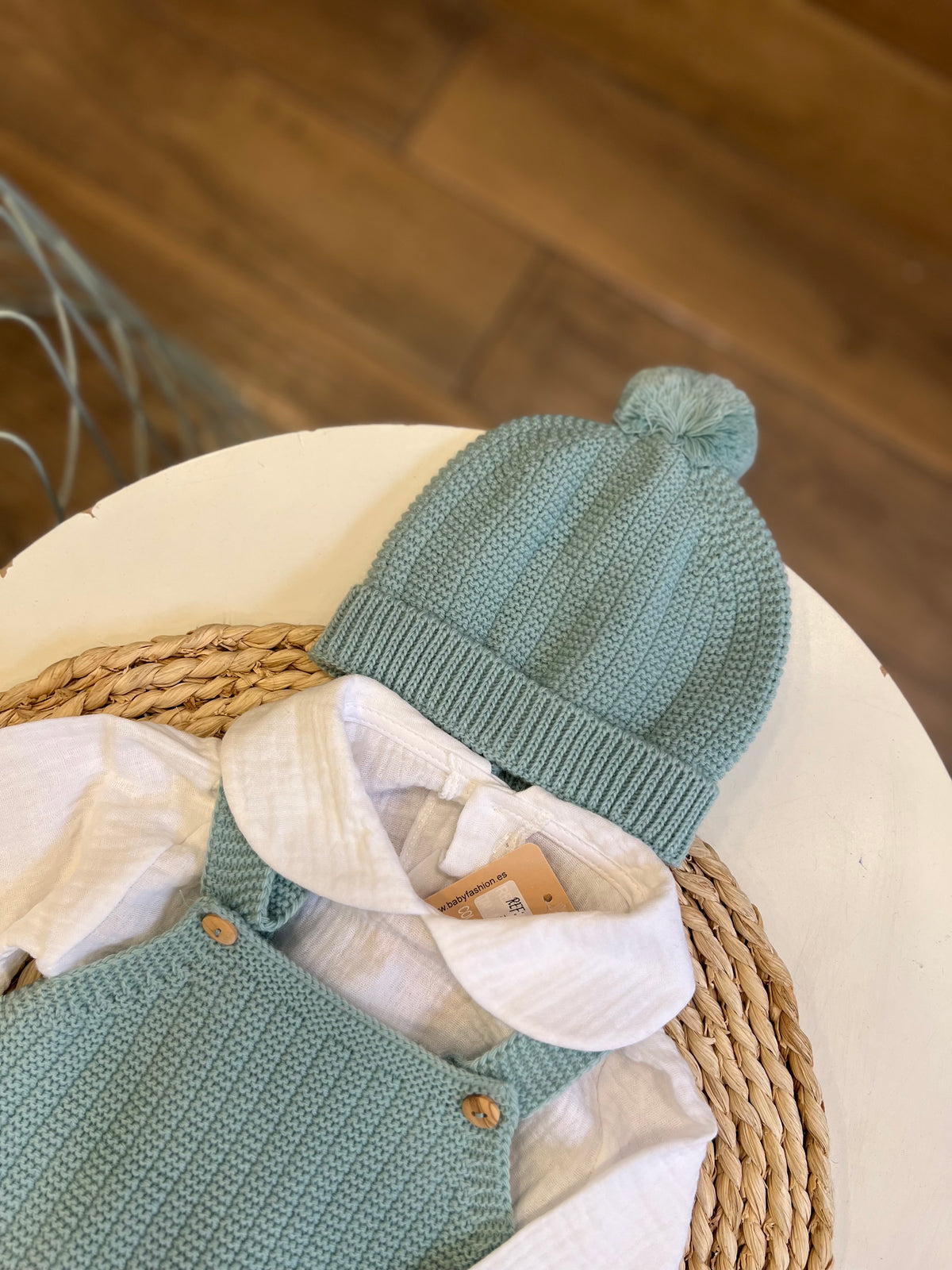 Completo invernale camicia, salopette e cappellino Menta