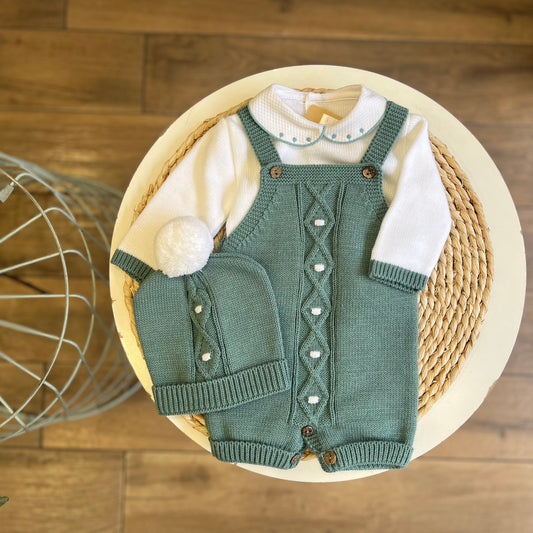 Completo invernale verde con cappellino