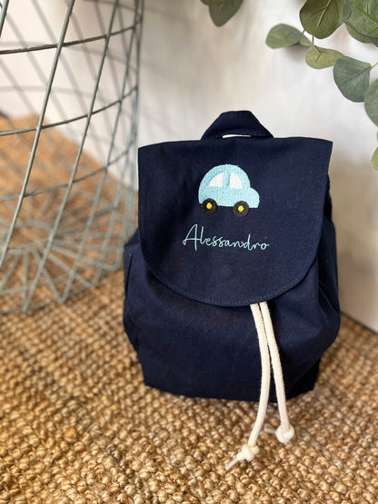 Zainetto personalizzato in cotone organico con disegno e nome ricamato