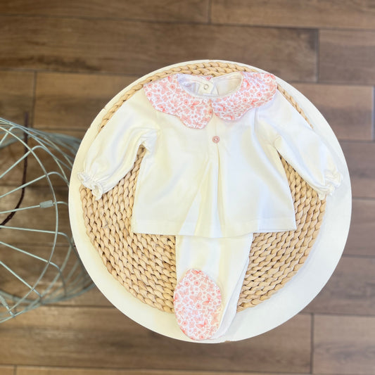 Completo in cotone con colletto con fiori