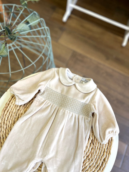 Tutina in ciniglia punto smock Beige