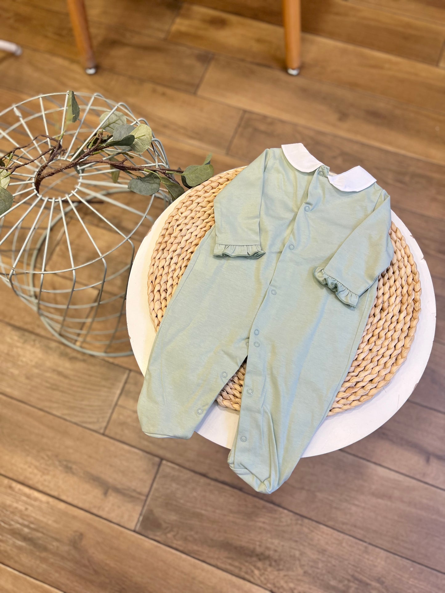 Tutina con fiocchetti Verde Salvia