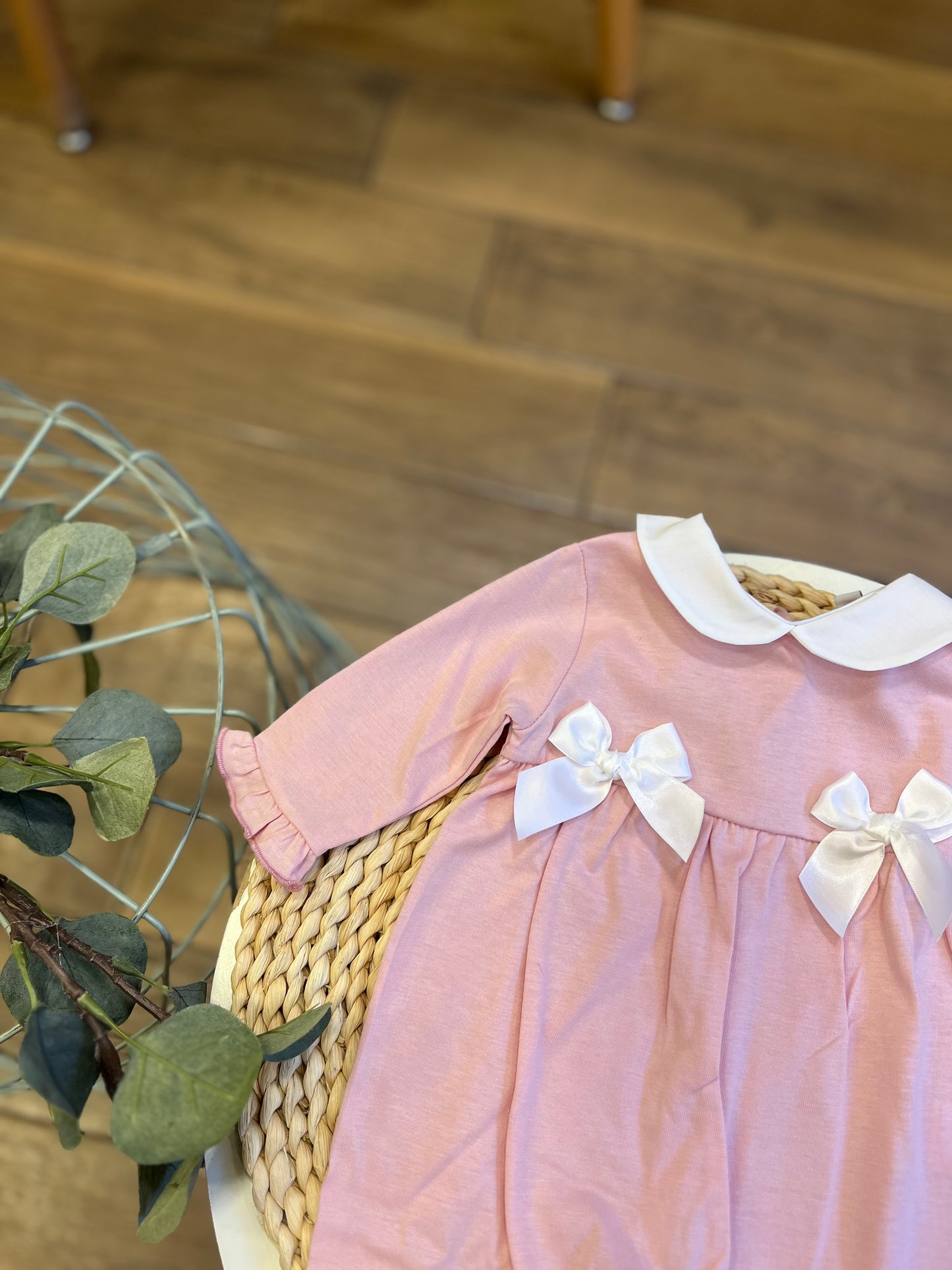 Tutina con fiocchetti Rosa