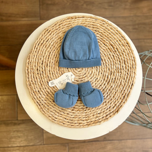 Cappellino e scarpine misto lana