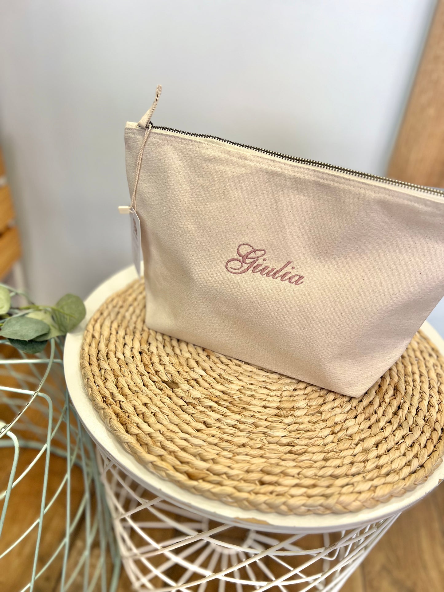 Pochette personalizzata con ricamo