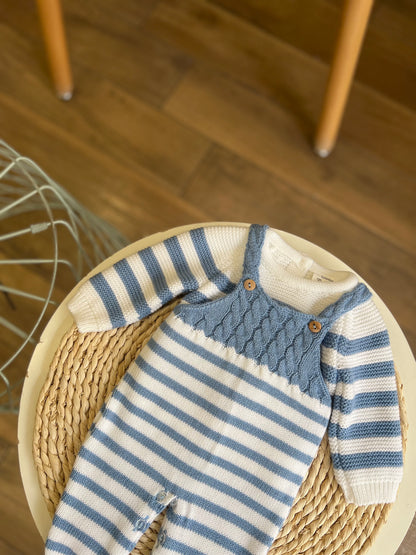Completo invernale maglia e salopette a righe