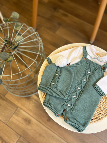 Completo invernale verde con cappellino