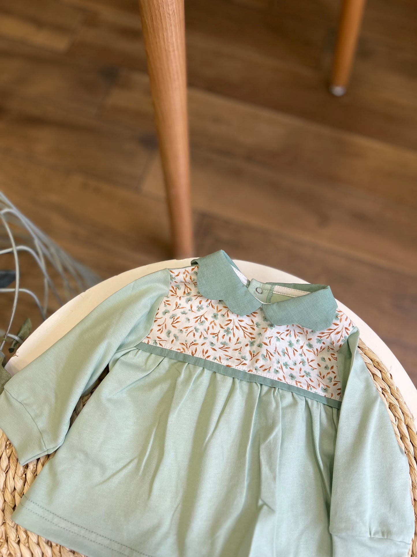 Completo in cotone Verde