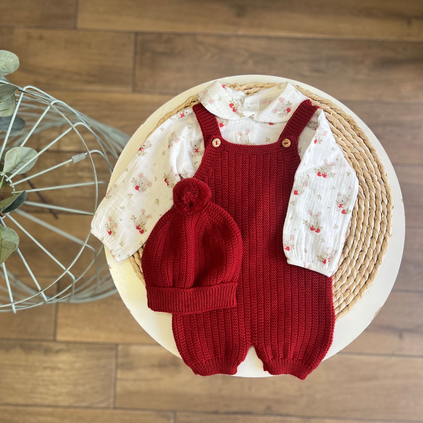 Completo invernale camicia, cappellino e salopette