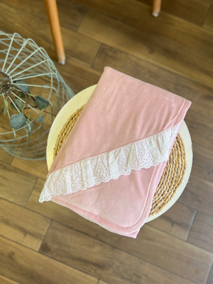 Coperta ciniglia Rosa con inserti sangallo