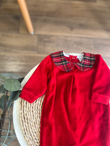 Tutina in ciniglia rossa con colletto tartan