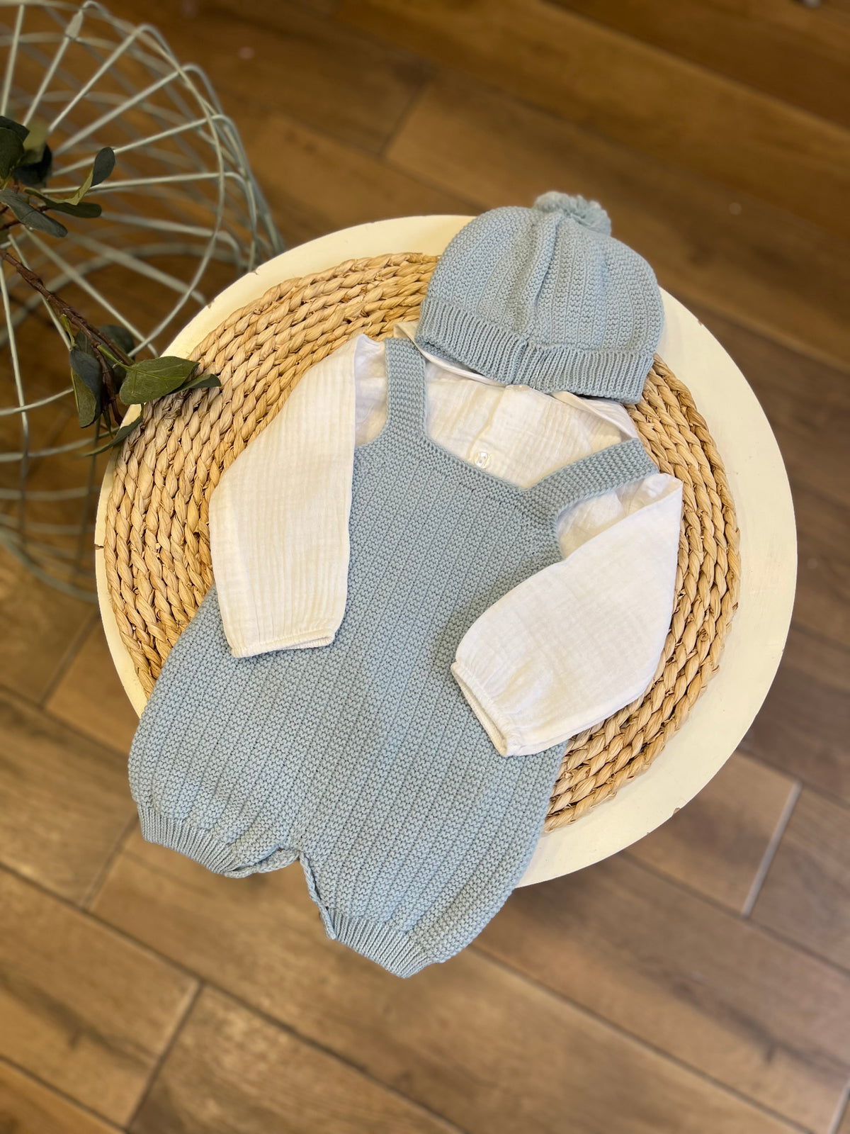 Completo invernale camicia, salopette e cappellino Azul
