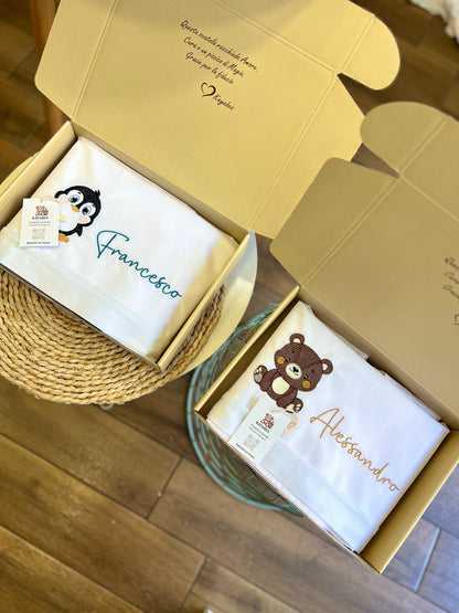Set lenzuolino carrozzina personalizzato con disegno e nome ricamato