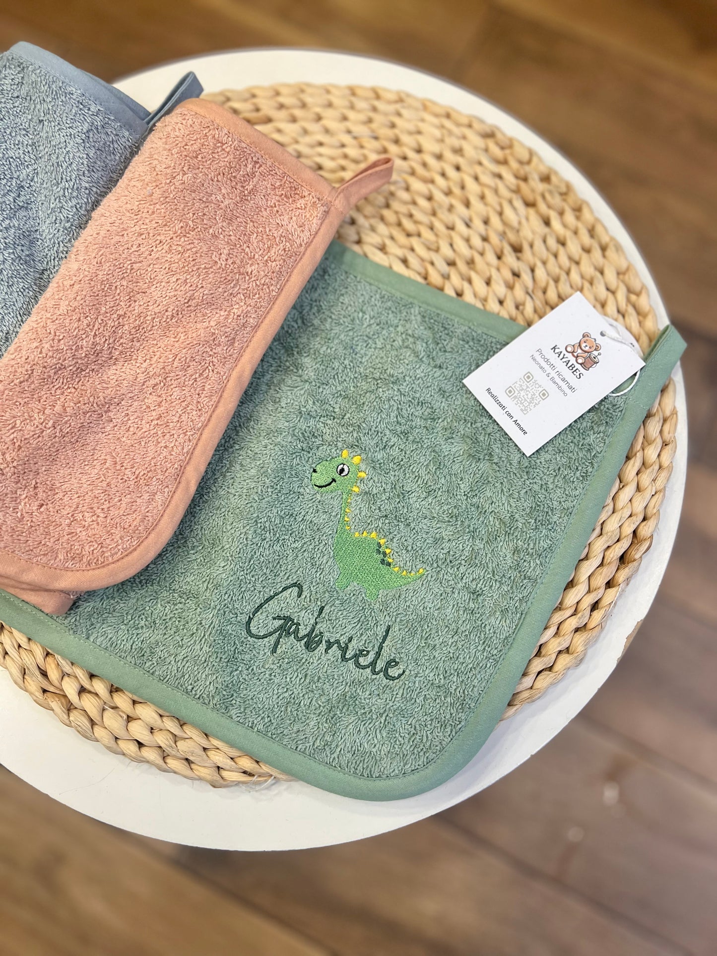 Towel School personalizzata con ricamo
