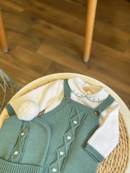 Completo invernale verde con cappellino