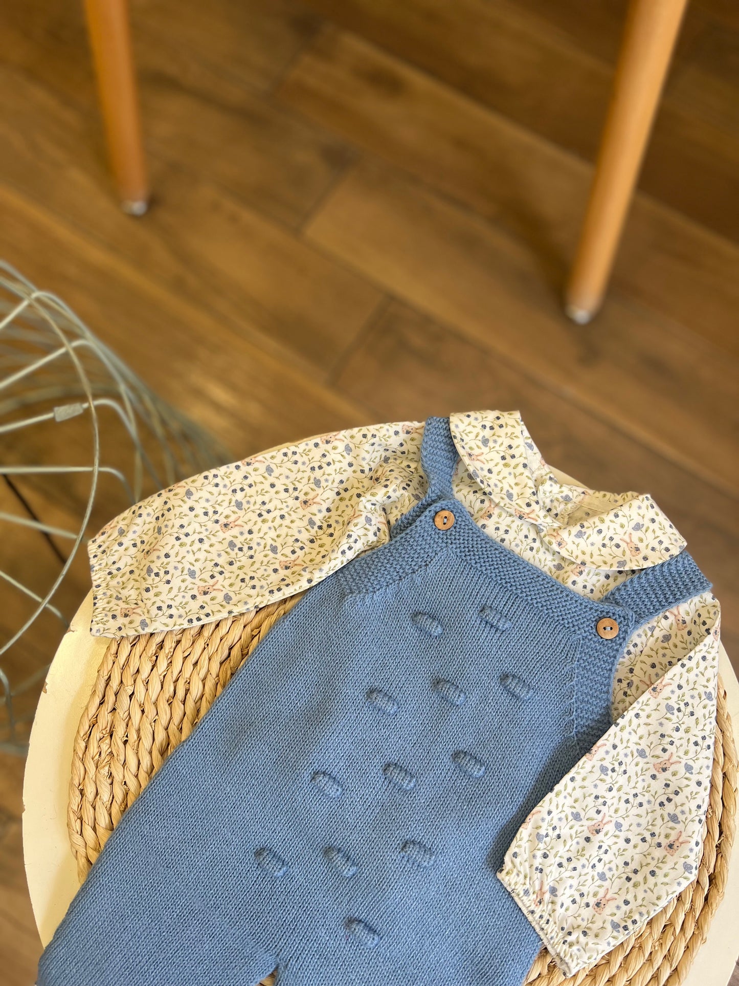 Completo invernale camicia e salopette Azafata
