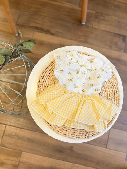 Completo camicia e gonnellina culotte