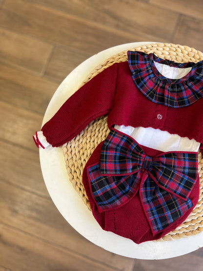 Completo 3 pezzi cardigan, camicia e copripannolino