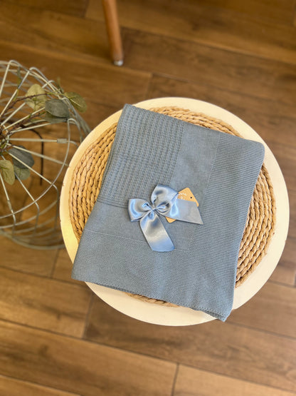 Coperta primavera/estate con fiocco in raso Celestone
