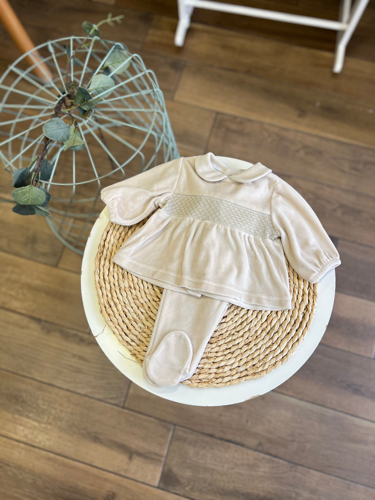 Completo in ciniglia punto smock Beige
